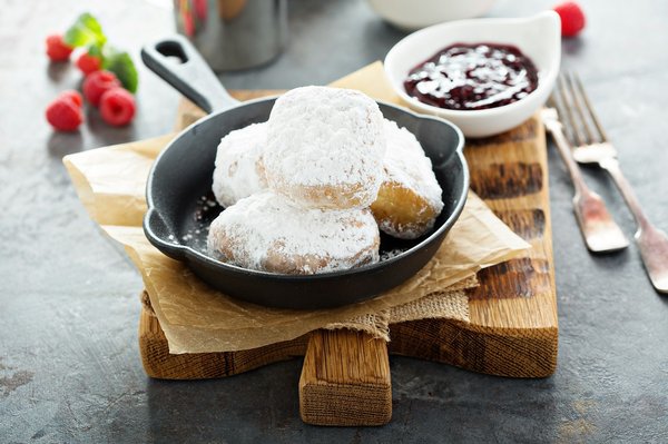 Quels sont les secrets pour des beignets de carnaval légers et moelleux?